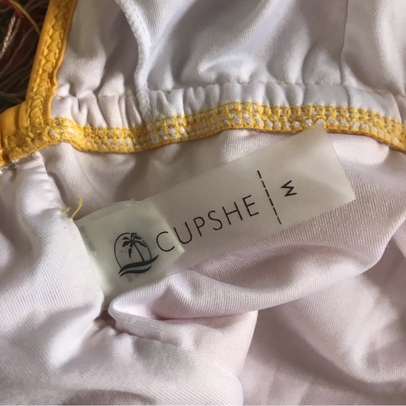 NWOT One Piece Cupshe Bathing Suit - Size M - Picture 6 of 10